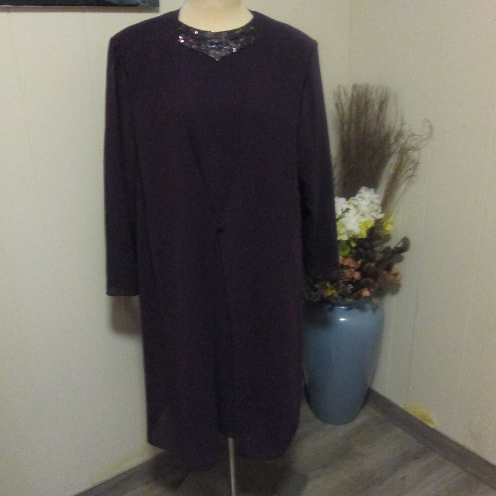 AFTER DARK  2 PIECES DRESS SIZE 22WP
